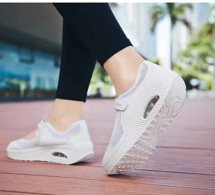 Women's Fashion Flying Woven Cosy Walking Shoes